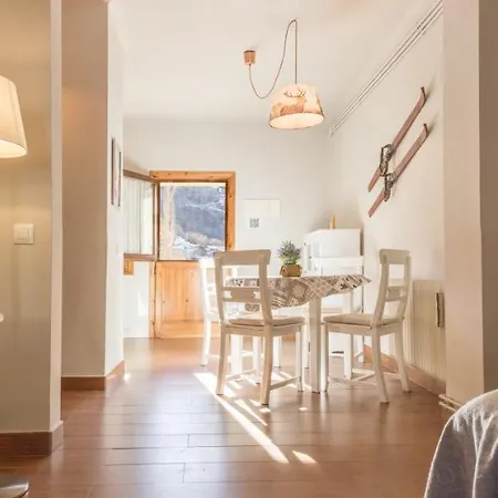 Alta Muntanya Apartment